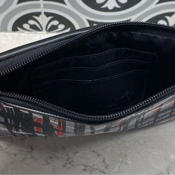 Vera Bradley Abstract Plaid Wristlet Clutch Gray Black Red - Picture 6 of 8